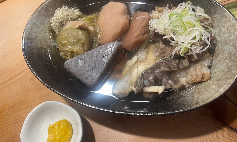 高岡の居酒屋「夢さき」。おでん。