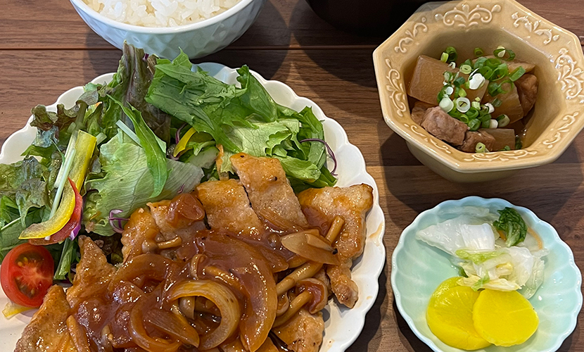 砺波ランチならサンタス食堂