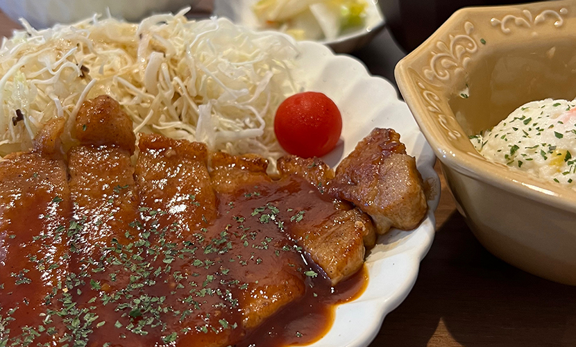 トンテキ定食。富山県砺波市の定食・居酒屋サンタス食堂のフードメニュー