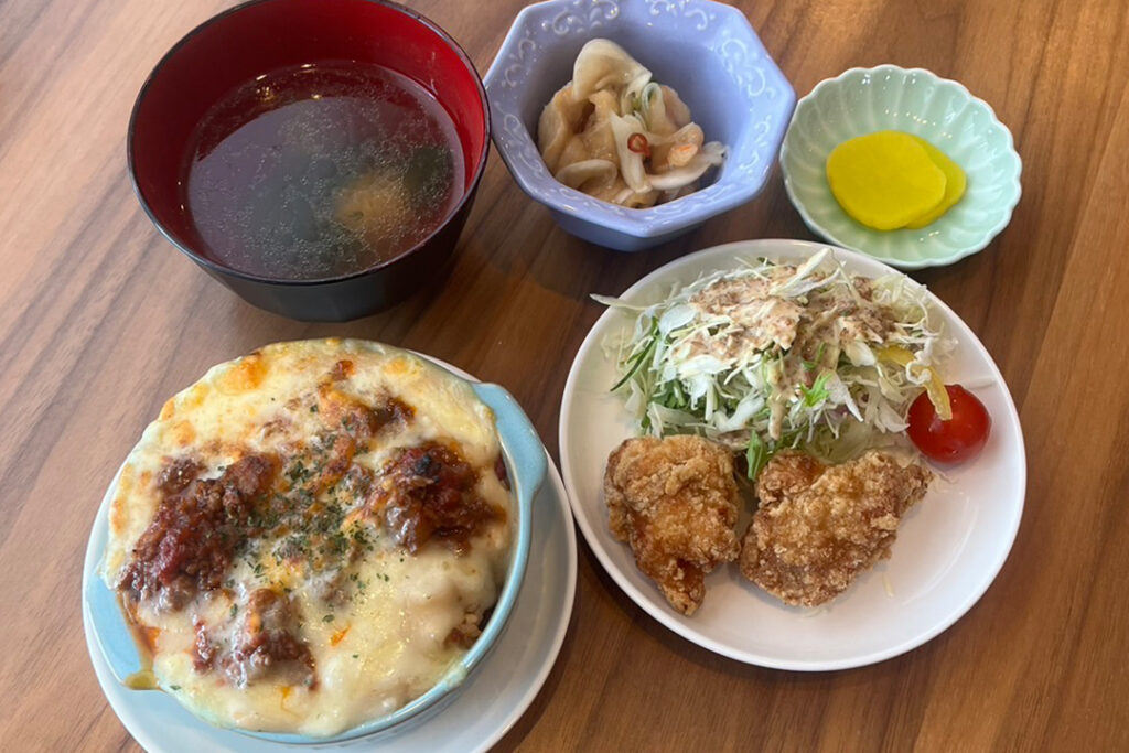ミートドリア定食。富山県砺波市の定食・居酒屋サンタス食堂のフードメニュー