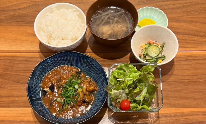 麻婆茄子定食。富山県砺波市の定食・居酒屋サンタス食堂のフードメニュー。