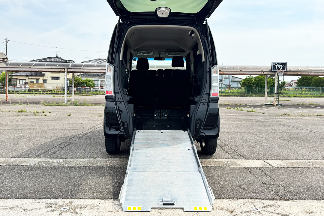 N-BOX（福祉車両・車椅子対応）レンタカー｜砺波の会員専用サービス