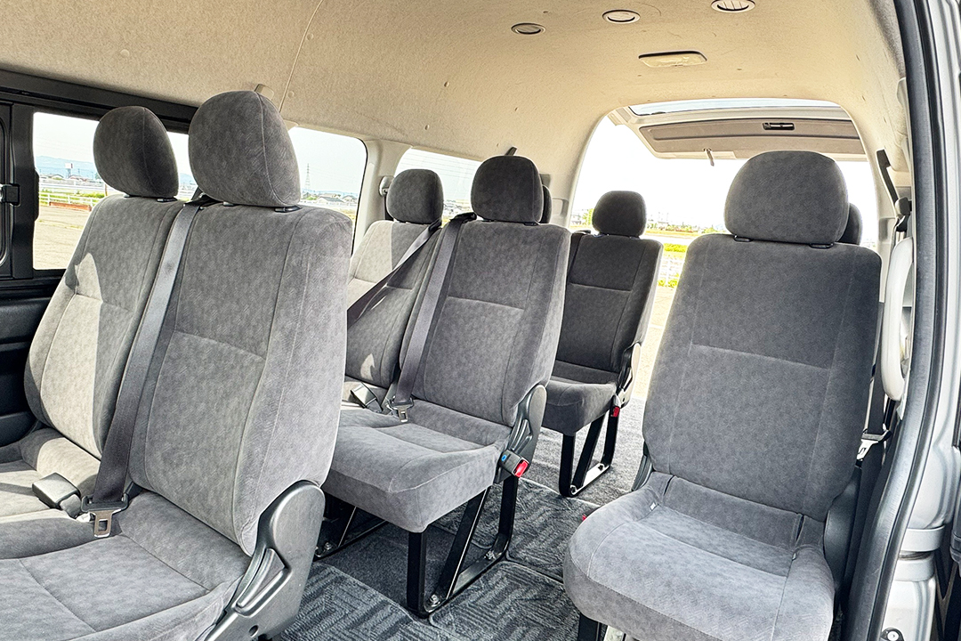 ハイエースワゴン（10人乗り）レンタカー｜砺波のサンタス会員専用サービス