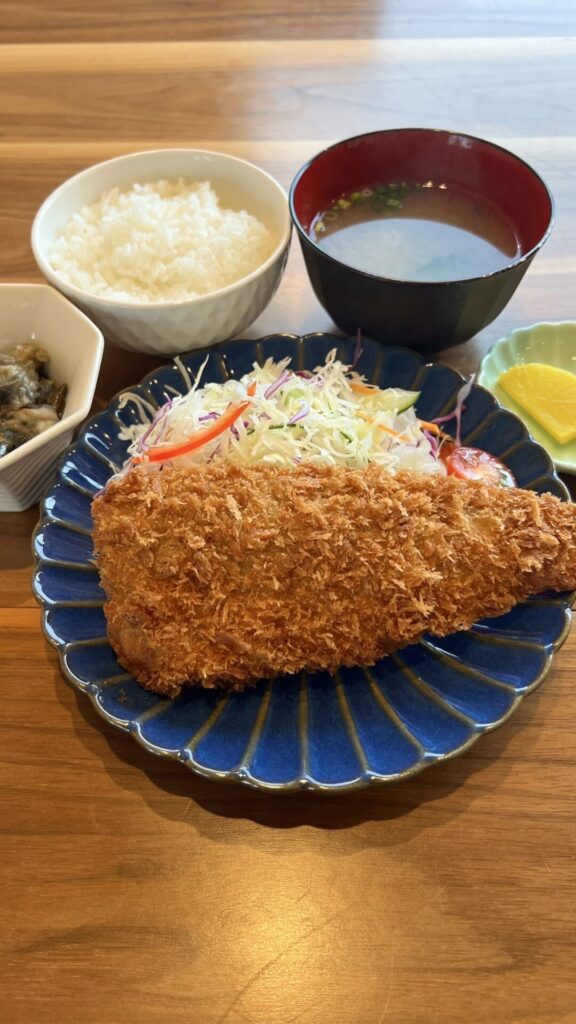 サバカツ定食。富山県砺波市の定食・居酒屋サンタス食堂のフードメニュー。定食。富山県砺波市の定食・居酒屋サンタス食堂のフードメニュー。