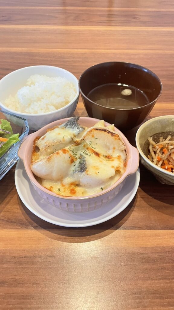 タラとかぶのグラタン定食。富山県砺波市の定食・居酒屋サンタス食堂のフードメニュー。定食。富山県砺波市の定食・居酒屋サンタス食堂のフードメニュー。定食。富山県砺波市の定食・居酒屋サンタス食堂のフードメニュー。定食。富山県砺波市の定食・居酒屋サンタス食堂のフードメニュー。