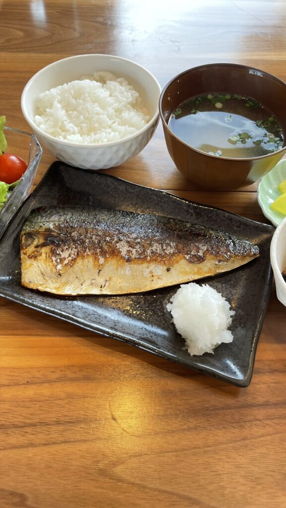 サバの塩焼き定食。富山県砺波市の定食・居酒屋サンタス食堂のフードメニュー。定食。富山県砺波市の定食・居酒屋サンタス食堂のフードメニュー。定食。富山県砺波市の定食・居酒屋サンタス食堂のフードメニュー。定食。富山県砺波市の定食・居酒屋サンタス食堂のフードメニュー。