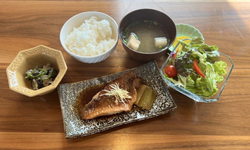 赤魚の煮付け定食。富山県砺波市の定食・居酒屋サンタス食堂のフードメニュー。定食。富山県砺波市の定食・居酒屋サンタス食堂のフードメニュー。定食。富山県砺波市の定食・居酒屋サンタス食堂のフードメニュー。定食。富山県砺波市の定食・居酒屋サンタス食堂のフードメニュー。